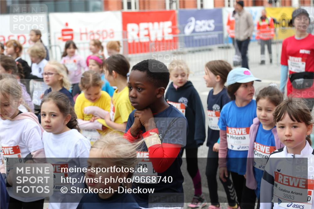25.04.2026 - Das Zehntel Strokosch-Dieckow http://msf.ph/oto/9668740 25.04.2026 08:33:04 Allgemein zum Event 3682, 3680, 800, 2109, 2096, 3883 meine-sportfotos.de