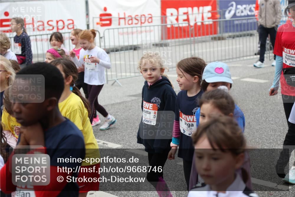 25.04.2026 - Das Zehntel Strokosch-Dieckow http://msf.ph/oto/9668746 25.04.2026 08:33:05 Allgemein zum Event 230, 1238 meine-sportfotos.de