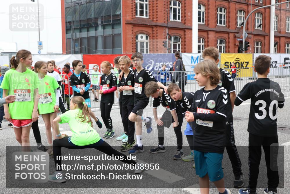 25.04.2026 - Das Zehntel Strokosch-Dieckow http://msf.ph/oto/9668956 25.04.2026 12:15:56 Allgemein zum Event 12805, 12774, 89, 10136, 30 meine-sportfotos.de
