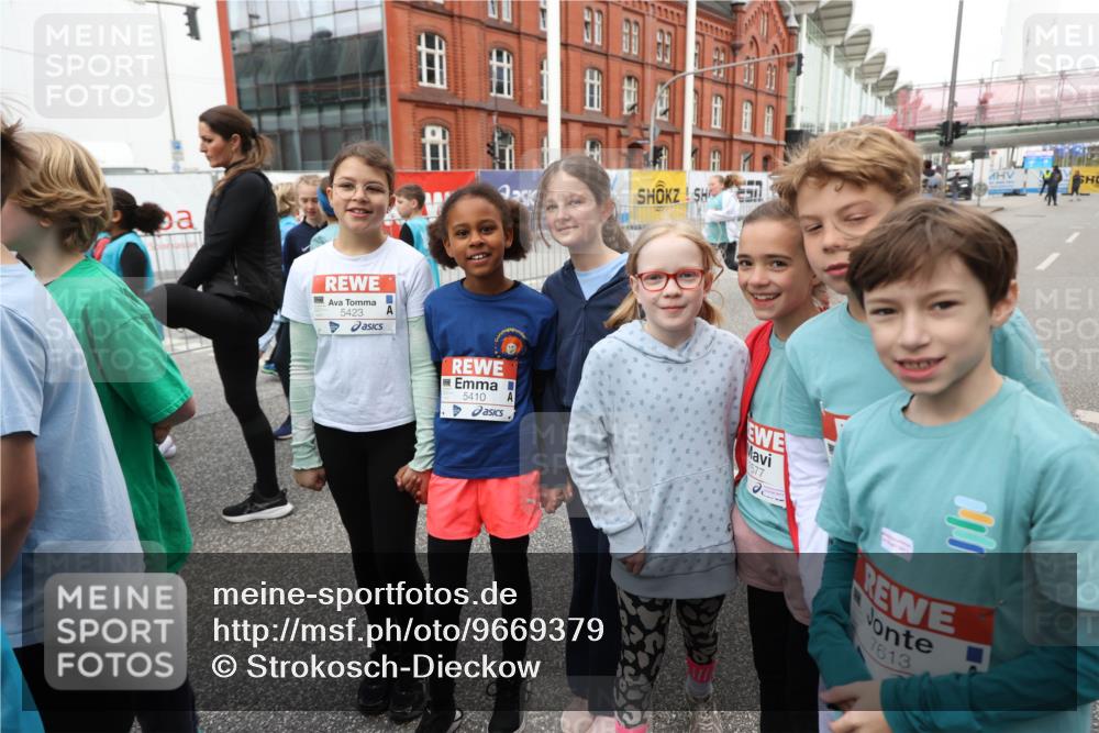 25.04.2026 - Das Zehntel Strokosch-Dieckow http://msf.ph/oto/9669379 25.04.2026 10:15:56 Allgemein zum Event 5423, 5410, 1577, 7613 meine-sportfotos.de
