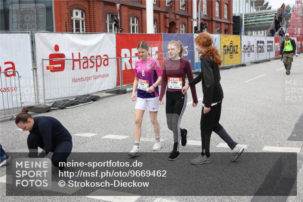 25.04.2026 - Das Zehntel Strokosch-Dieckow http://msf.ph/oto/9669462 25.04.2026 14:11:07 Allgemein zum Event 41, 58 meine-sportfotos.de
