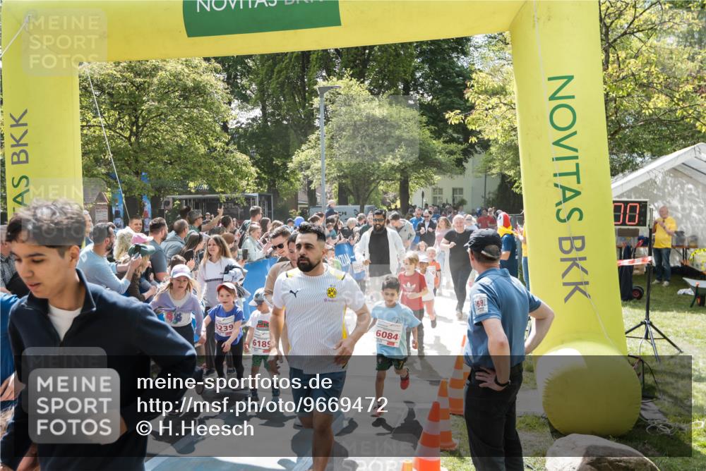 09.05.2026 - Störlauf H.Heesch http://msf.ph/oto/9669472 09.05.2026 13:02:24 Ziel 6, 6189, 6084 meine-sportfotos.de