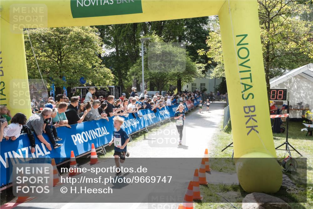 09.05.2026 - Störlauf H.Heesch http://msf.ph/oto/9669747 09.05.2026 13:27:08 Ziel 88 meine-sportfotos.de