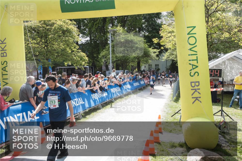09.05.2026 - Störlauf H.Heesch http://msf.ph/oto/9669778 09.05.2026 13:28:45 Ziel 293 meine-sportfotos.de