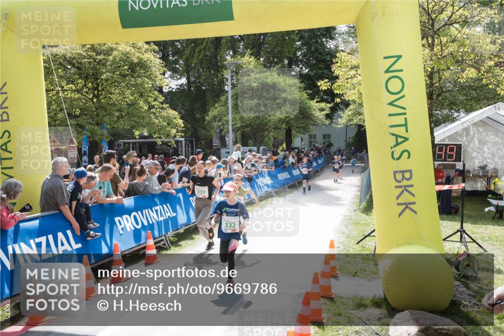 09.05.2026 - Störlauf H.Heesch http://msf.ph/oto/9669786 09.05.2026 13:28:49 Ziel 88 meine-sportfotos.de