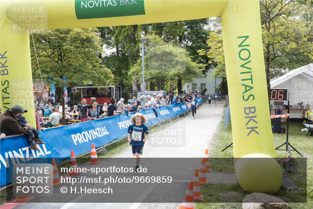 09.05.2026 - Störlauf H.Heesch http://msf.ph/oto/9669859 09.05.2026 13:32:05 Ziel 08 meine-sportfotos.de