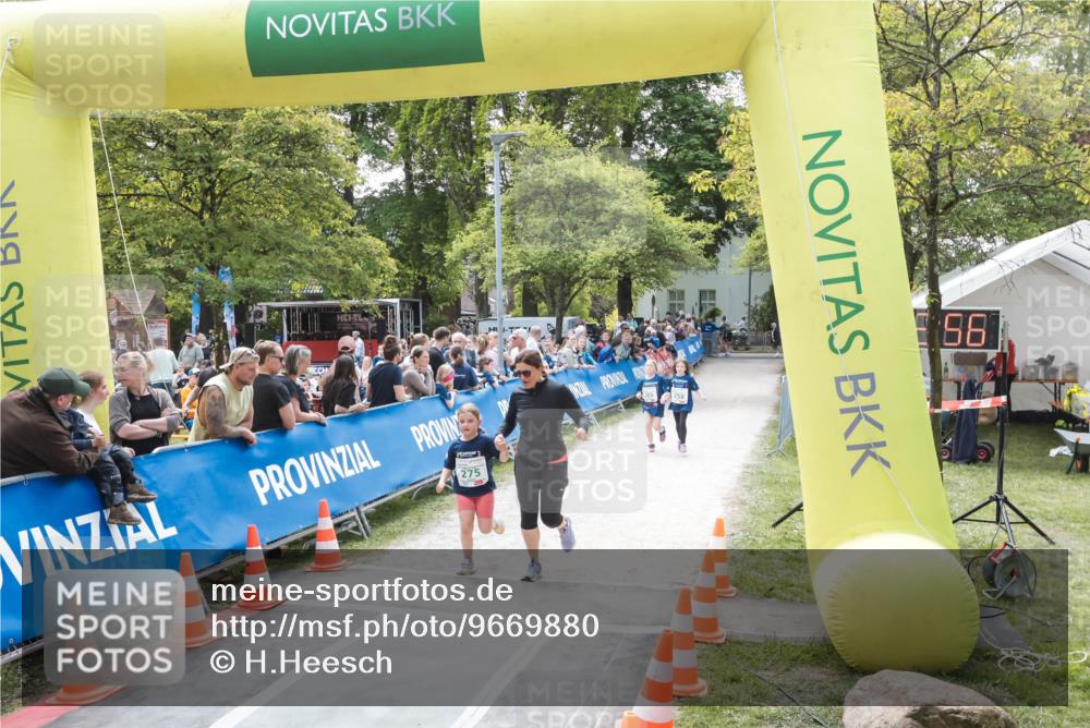 09.05.2026 - Störlauf H.Heesch http://msf.ph/oto/9669880 09.05.2026 13:33:55 Ziel 275, 88 meine-sportfotos.de