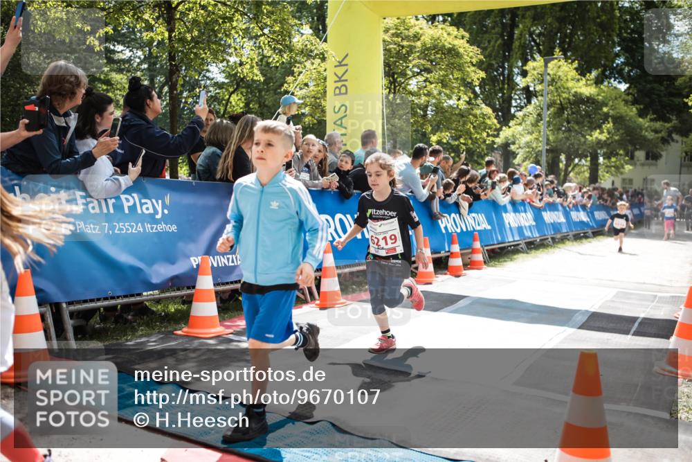 09.05.2026 - Störlauf H.Heesch http://msf.ph/oto/9670107 09.05.2026 13:02:02 Ziel 7, 25524, 6219 meine-sportfotos.de