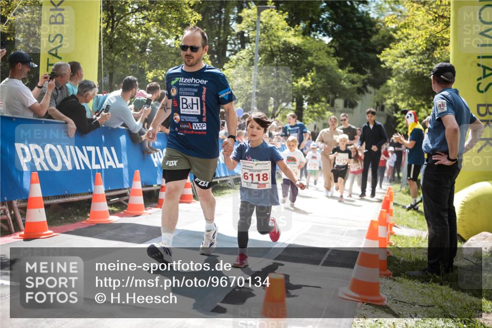 09.05.2026 - Störlauf H.Heesch http://msf.ph/oto/9670134 09.05.2026 13:02:20 Ziel 6118, 6275, 6189, 201, 1681 meine-sportfotos.de