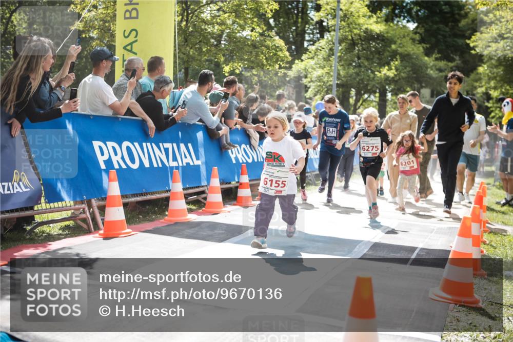 09.05.2026 - Störlauf H.Heesch http://msf.ph/oto/9670136 09.05.2026 13:02:22 Ziel 6155, 6275, 6201 meine-sportfotos.de