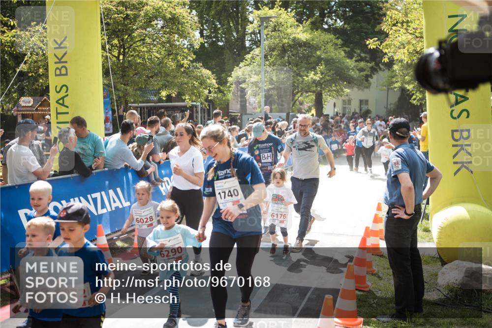 09.05.2026 - Störlauf H.Heesch http://msf.ph/oto/9670168 09.05.2026 13:02:39 Ziel 6028, 1740, 6072, 6290, 6176 meine-sportfotos.de