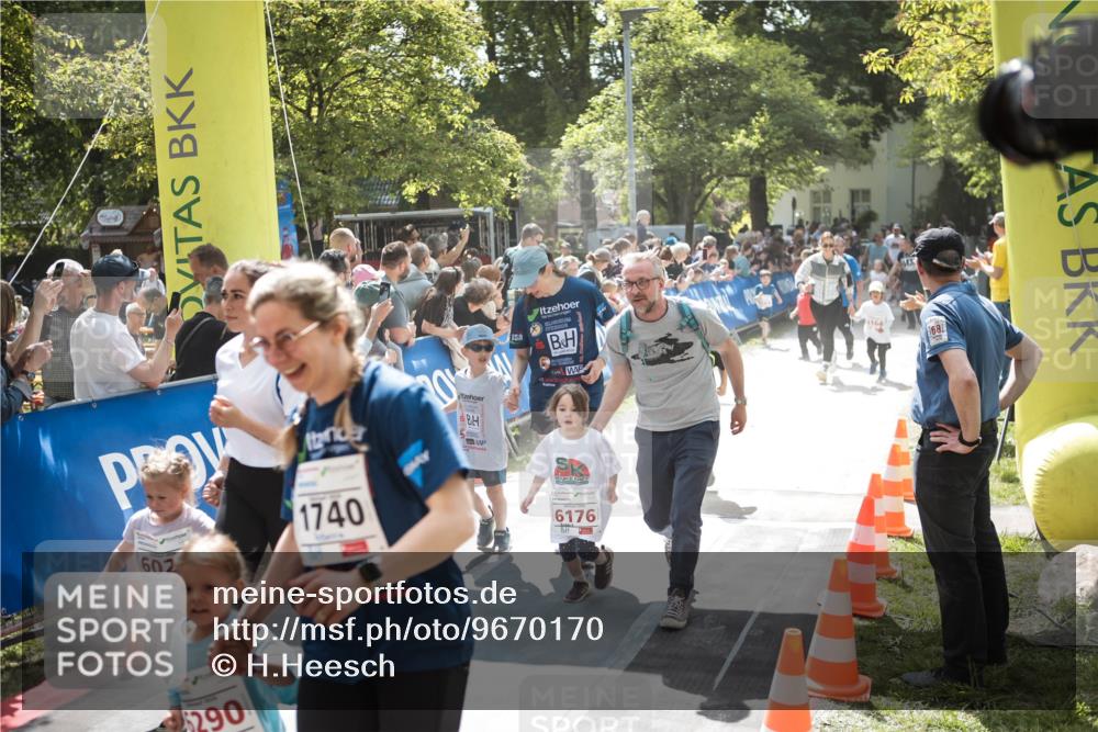 09.05.2026 - Störlauf H.Heesch http://msf.ph/oto/9670170 09.05.2026 13:02:40 Ziel 602, 1740, 290, 6176, 6164, 681 meine-sportfotos.de