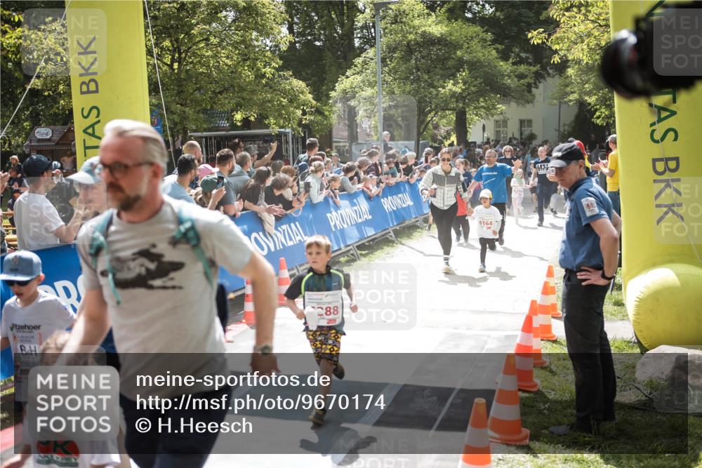 09.05.2026 - Störlauf H.Heesch http://msf.ph/oto/9670174 09.05.2026 13:02:41 Ziel 288 meine-sportfotos.de