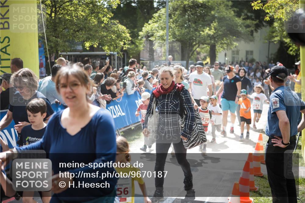 09.05.2026 - Störlauf H.Heesch http://msf.ph/oto/9670187 09.05.2026 13:02:49 Ziel 56 meine-sportfotos.de