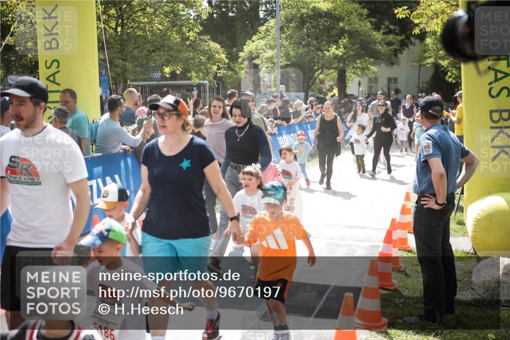 09.05.2026 - Störlauf H.Heesch http://msf.ph/oto/9670197 09.05.2026 13:02:52 Ziel 6, 8 meine-sportfotos.de