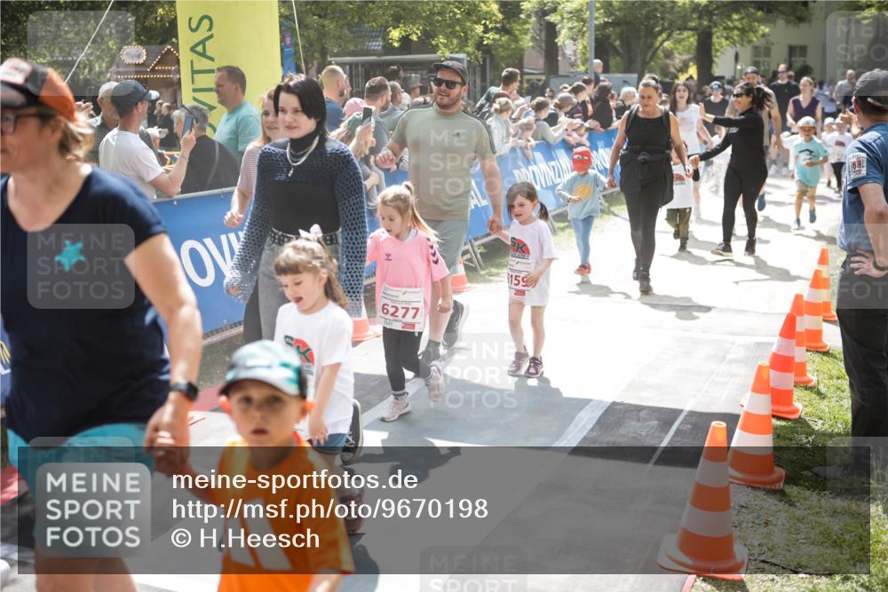 09.05.2026 - Störlauf H.Heesch http://msf.ph/oto/9670198 09.05.2026 13:02:54 Ziel 6277, 159, 681 meine-sportfotos.de