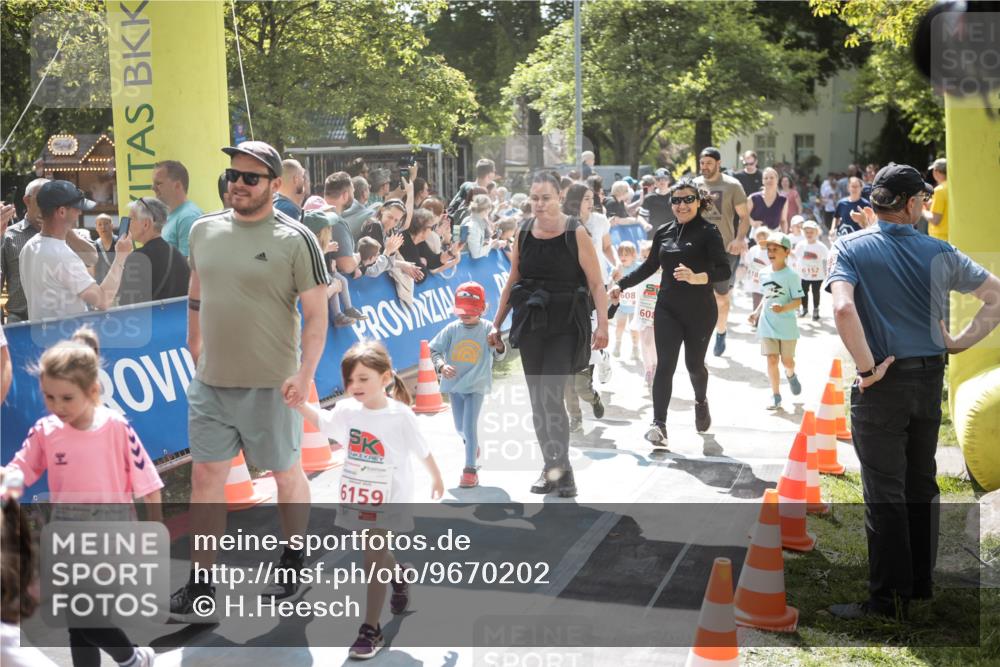 09.05.2026 - Störlauf H.Heesch http://msf.ph/oto/9670202 09.05.2026 13:02:55 Ziel 6277, 6159, 608, 608, 6152 meine-sportfotos.de