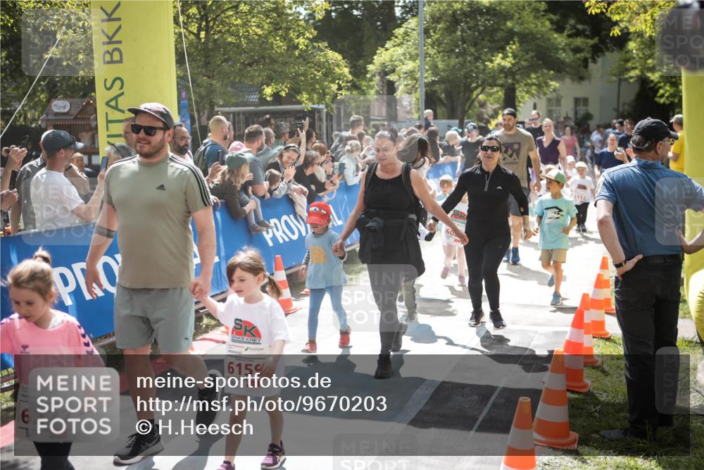 09.05.2026 - Störlauf H.Heesch http://msf.ph/oto/9670203 09.05.2026 13:02:55 Ziel 6277, 6159, 60, 26152 meine-sportfotos.de
