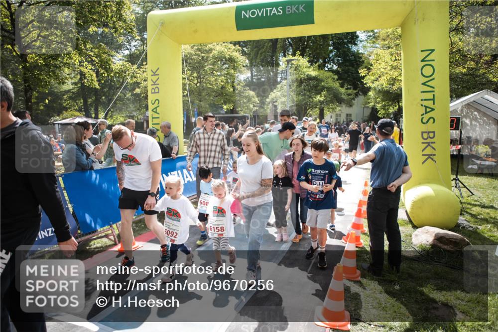 09.05.2026 - Störlauf H.Heesch http://msf.ph/oto/9670256 09.05.2026 13:03:24 Ziel 608, 6092, 6158 meine-sportfotos.de