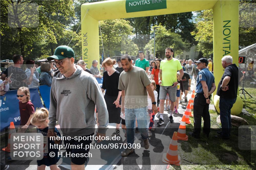 09.05.2026 - Störlauf H.Heesch http://msf.ph/oto/9670309 09.05.2026 13:03:46 Ziel 137, 3, 681 meine-sportfotos.de