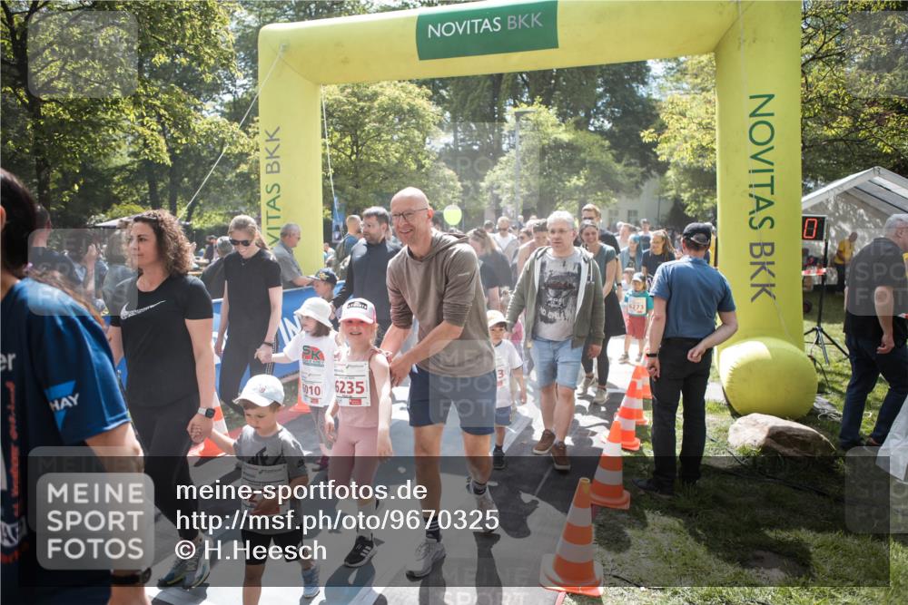 09.05.2026 - Störlauf H.Heesch http://msf.ph/oto/9670325 09.05.2026 13:03:55 Ziel 6010, 6235, 3 meine-sportfotos.de