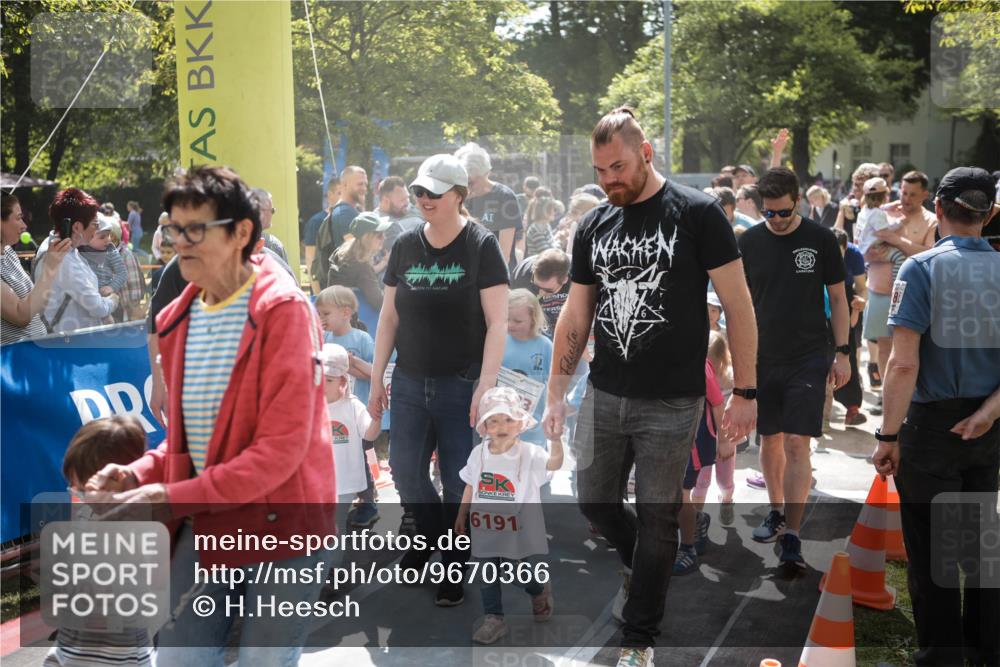 09.05.2026 - Störlauf H.Heesch http://msf.ph/oto/9670366 09.05.2026 13:04:25 Ziel 202, 6191 meine-sportfotos.de