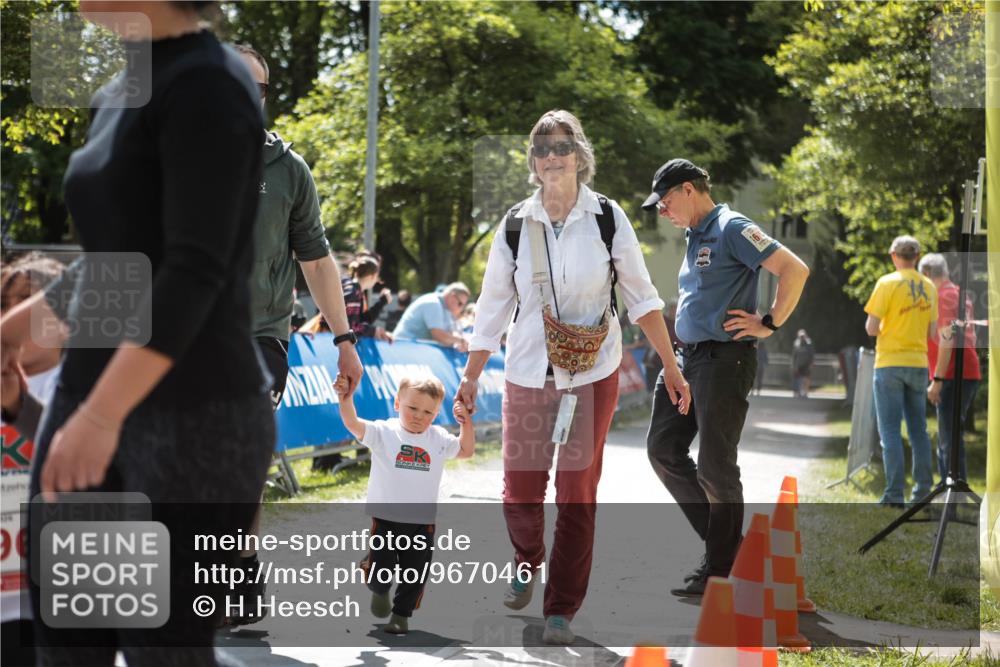 09.05.2026 - Störlauf H.Heesch http://msf.ph/oto/9670461 09.05.2026 13:06:30 Ziel 96 meine-sportfotos.de