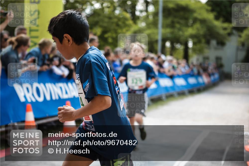 09.05.2026 - Störlauf H.Heesch http://msf.ph/oto/9670482 09.05.2026 13:24:15 Ziel 329 meine-sportfotos.de