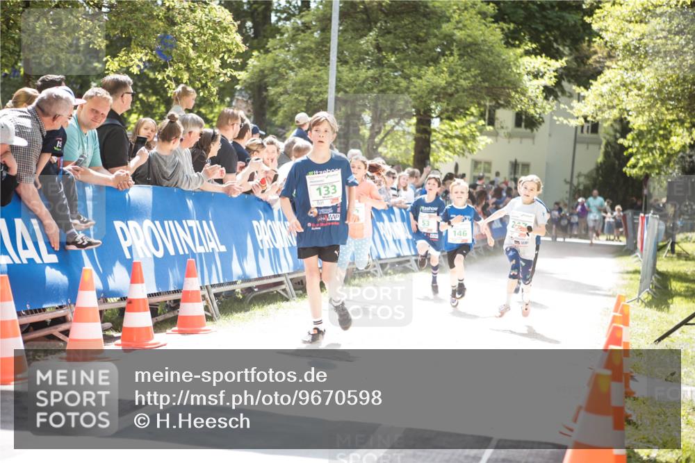 09.05.2026 - Störlauf H.Heesch http://msf.ph/oto/9670598 09.05.2026 13:26:43 Ziel 133, 146 meine-sportfotos.de