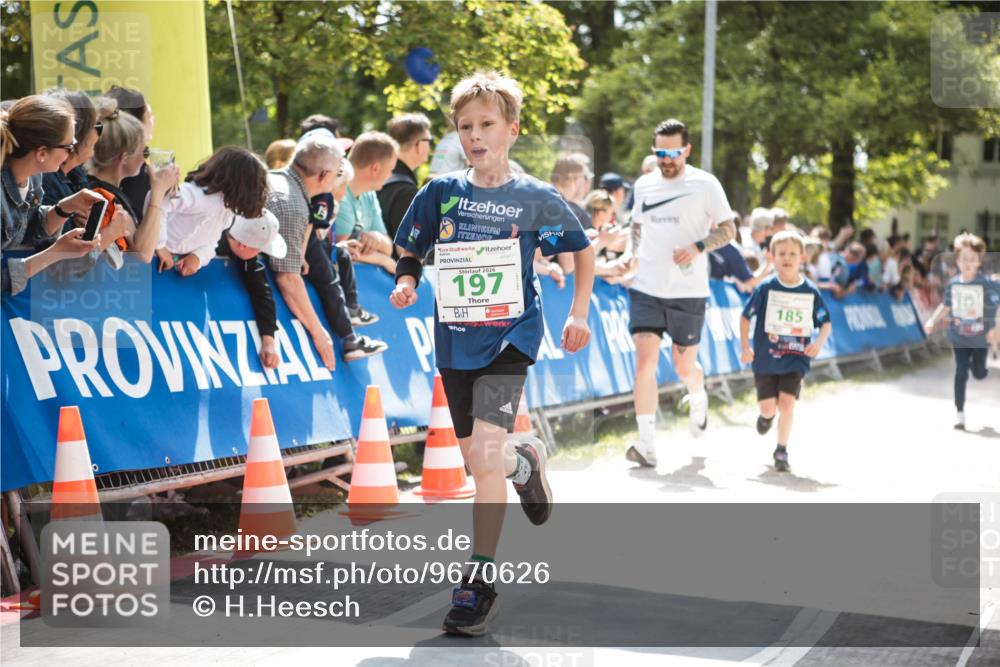 09.05.2026 - Störlauf H.Heesch http://msf.ph/oto/9670626 09.05.2026 13:27:06 Ziel 2026, 197, 185 meine-sportfotos.de