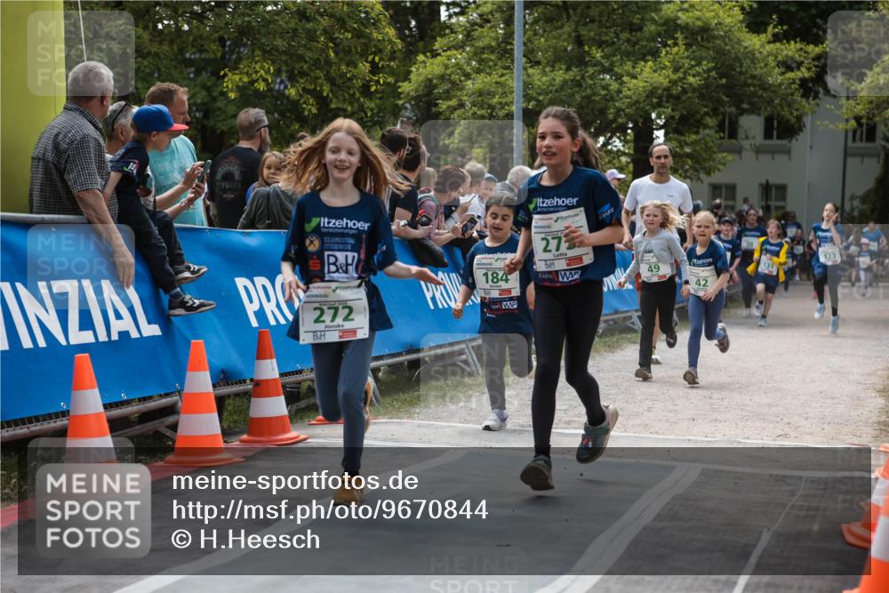 09.05.2026 - Störlauf H.Heesch http://msf.ph/oto/9670844 09.05.2026 13:29:51 Ziel 272, 27, 123, 184, 49, 42 meine-sportfotos.de