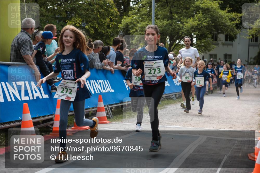 09.05.2026 - Störlauf H.Heesch http://msf.ph/oto/9670845 09.05.2026 13:29:51 Ziel 272, 18, 273, 49, 42 meine-sportfotos.de