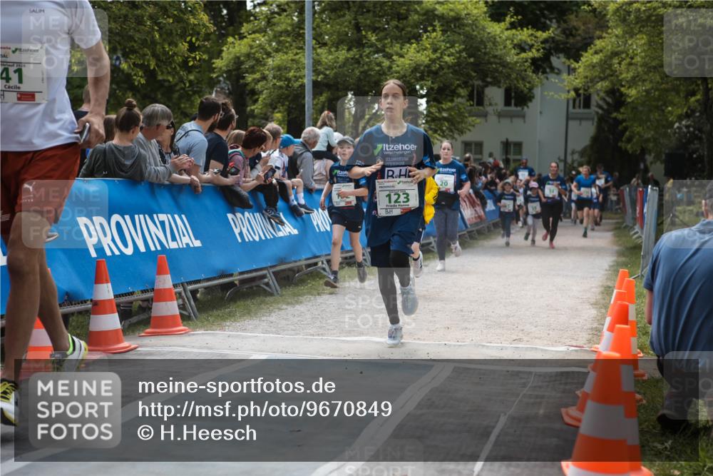 09.05.2026 - Störlauf H.Heesch http://msf.ph/oto/9670849 09.05.2026 13:29:54 Ziel 2026, 41, 123, 20 meine-sportfotos.de