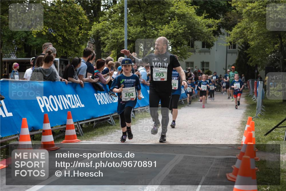 09.05.2026 - Störlauf H.Heesch http://msf.ph/oto/9670891 09.05.2026 13:30:29 Ziel 305, 36, 304, 274, 234 meine-sportfotos.de