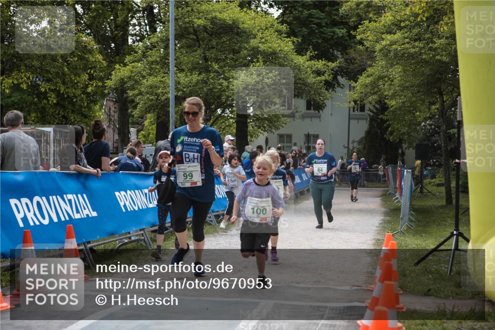 09.05.2026 - Störlauf H.Heesch http://msf.ph/oto/9670953 09.05.2026 13:31:30 Ziel 99, 100, 84 meine-sportfotos.de