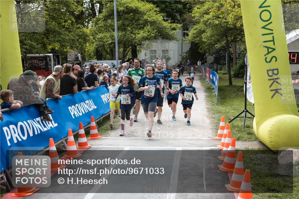 09.05.2026 - Störlauf H.Heesch http://msf.ph/oto/9671033 09.05.2026 13:33:24 Ziel 260, 179 meine-sportfotos.de