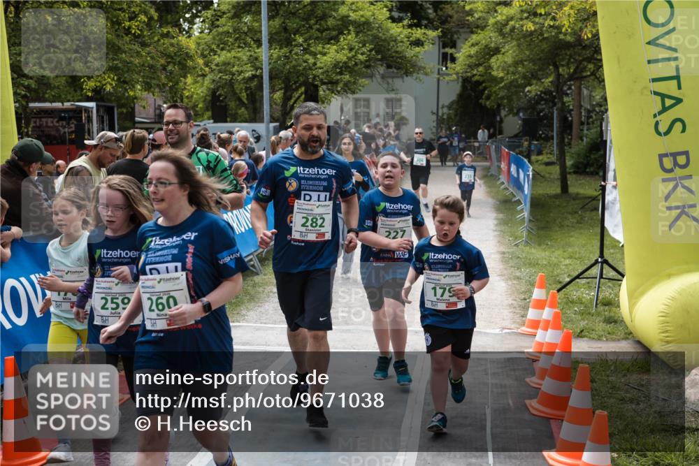 09.05.2026 - Störlauf H.Heesch http://msf.ph/oto/9671038 09.05.2026 13:33:26 Ziel 282, 2026, 259, 260, 227, 179 meine-sportfotos.de