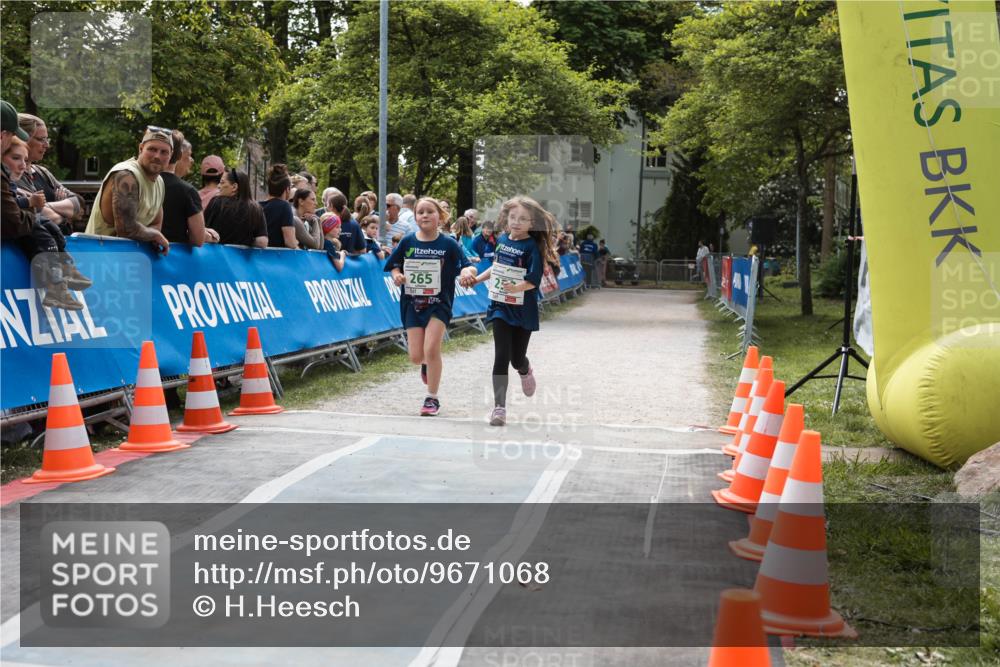 09.05.2026 - Störlauf H.Heesch http://msf.ph/oto/9671068 09.05.2026 13:33:58 Ziel 265 meine-sportfotos.de