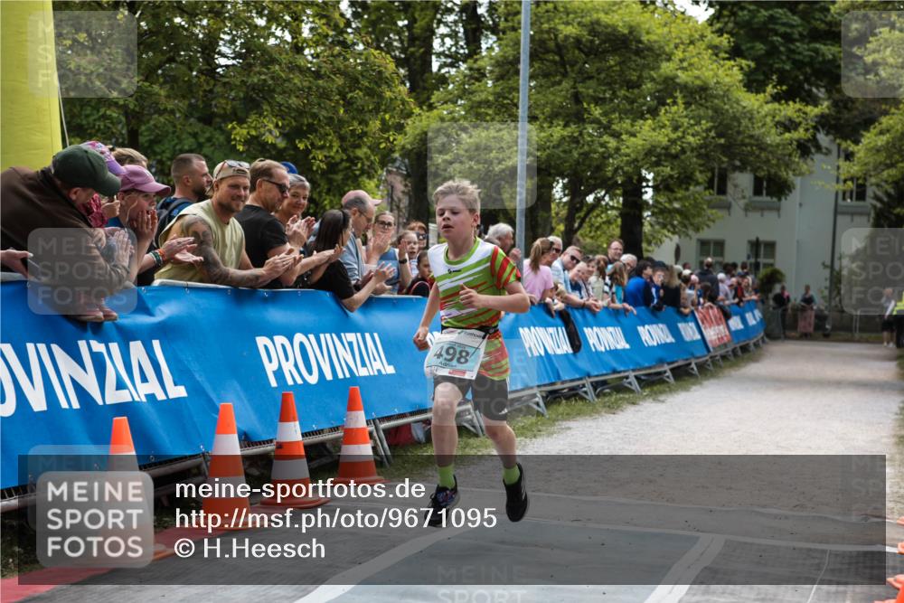 09.05.2026 - Störlauf H.Heesch http://msf.ph/oto/9671095 09.05.2026 13:39:08 Ziel 498 meine-sportfotos.de