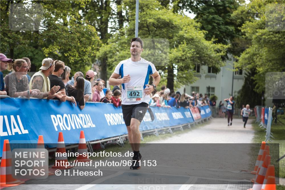 09.05.2026 - Störlauf H.Heesch http://msf.ph/oto/9671153 09.05.2026 13:41:38 Ziel 492 meine-sportfotos.de