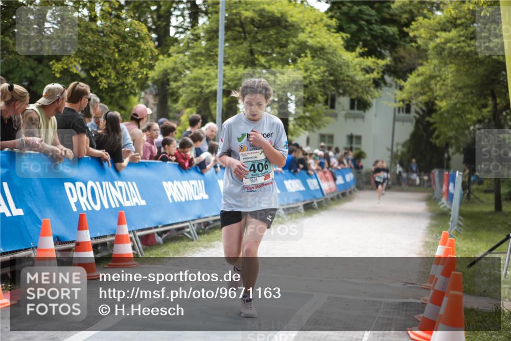 09.05.2026 - Störlauf H.Heesch http://msf.ph/oto/9671163 09.05.2026 13:41:52 Ziel 406 meine-sportfotos.de