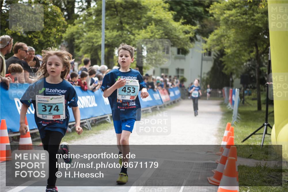 09.05.2026 - Störlauf H.Heesch http://msf.ph/oto/9671179 09.05.2026 13:42:12 Ziel 2026, 374, 453 meine-sportfotos.de