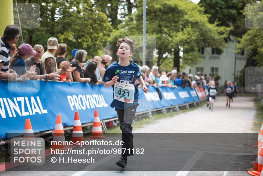 09.05.2026 - Störlauf H.Heesch http://msf.ph/oto/9671182 09.05.2026 13:42:17 Ziel 421 meine-sportfotos.de