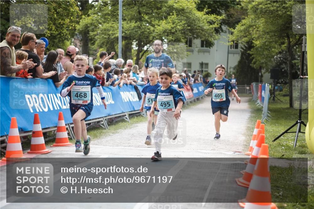 09.05.2026 - Störlauf H.Heesch http://msf.ph/oto/9671197 09.05.2026 13:42:32 Ziel 468, 51, 495, 405, 8 meine-sportfotos.de