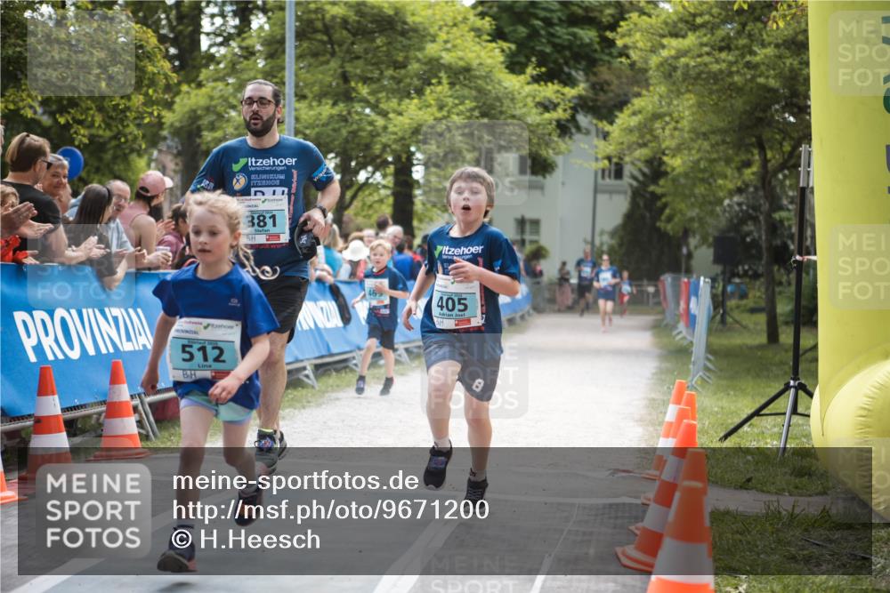 09.05.2026 - Störlauf H.Heesch http://msf.ph/oto/9671200 09.05.2026 13:42:34 Ziel 381, 512, 46, 405 meine-sportfotos.de