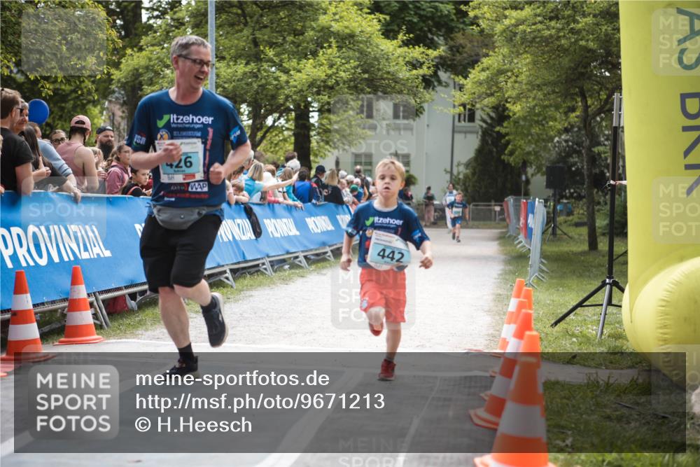 09.05.2026 - Störlauf H.Heesch http://msf.ph/oto/9671213 09.05.2026 13:42:44 Ziel 426, 442 meine-sportfotos.de