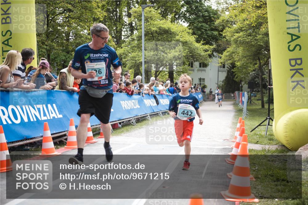 09.05.2026 - Störlauf H.Heesch http://msf.ph/oto/9671215 09.05.2026 13:42:44 Ziel 442 meine-sportfotos.de