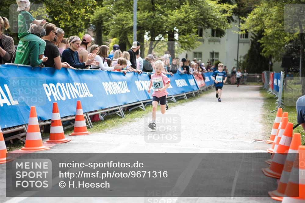 09.05.2026 - Störlauf H.Heesch http://msf.ph/oto/9671316 09.05.2026 13:45:00 Ziel 487 meine-sportfotos.de