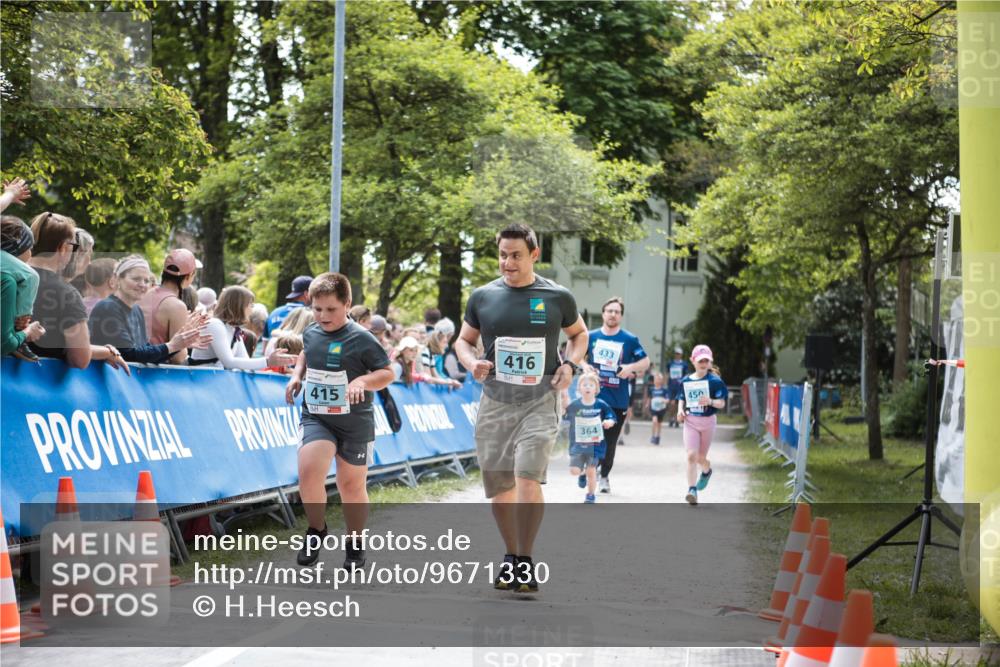 09.05.2026 - Störlauf H.Heesch http://msf.ph/oto/9671330 09.05.2026 13:45:18 Ziel 14150, 416, 433, 364, 450 meine-sportfotos.de