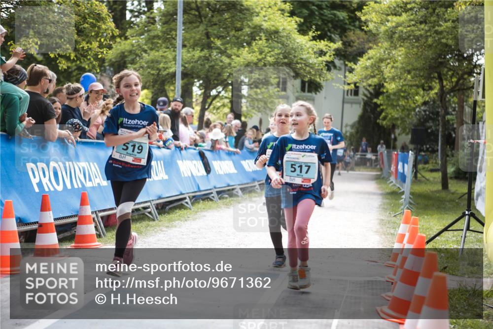09.05.2026 - Störlauf H.Heesch http://msf.ph/oto/9671362 09.05.2026 13:45:50 Ziel 519, 517 meine-sportfotos.de